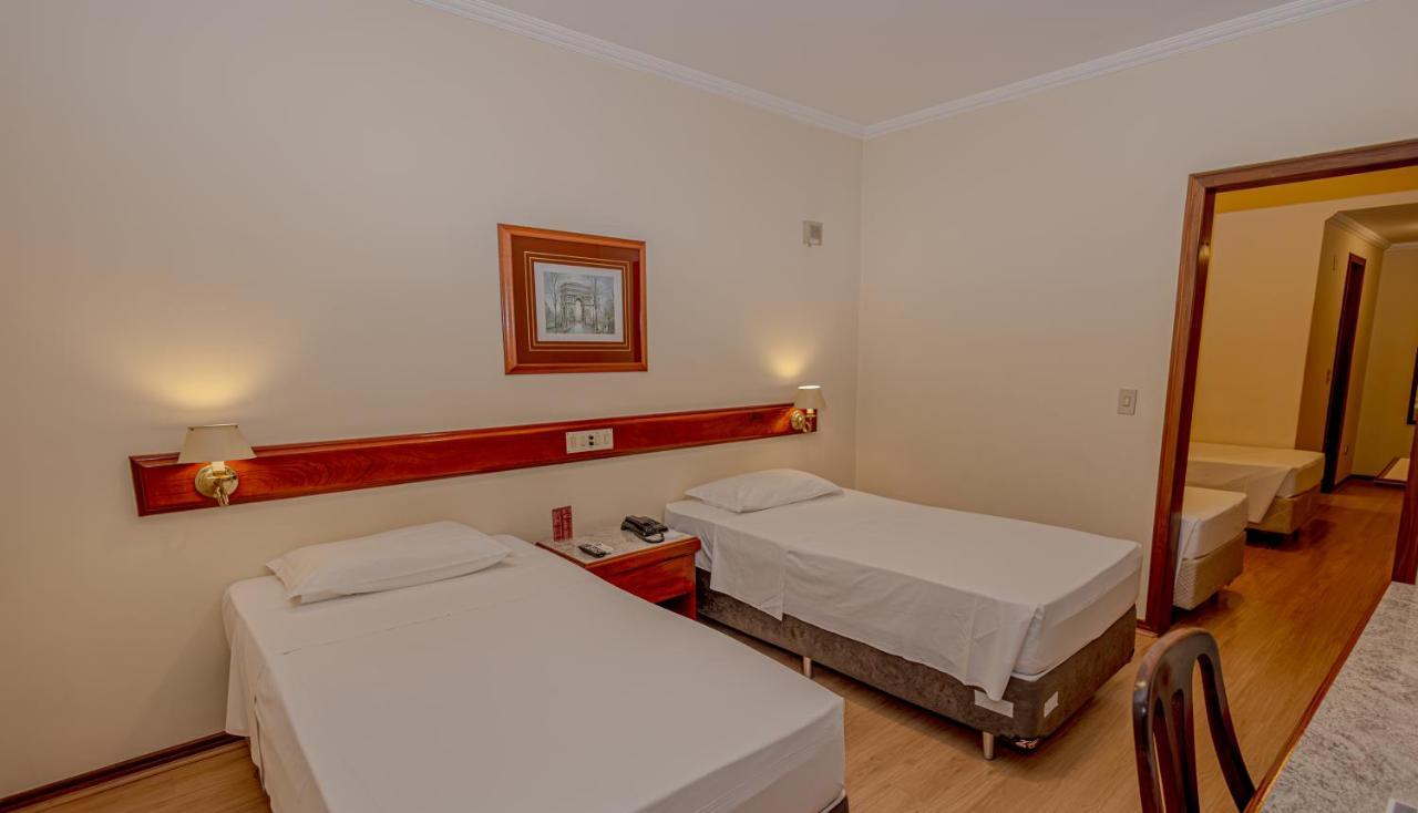 Lizon Curitiba Hotel Luaran gambar