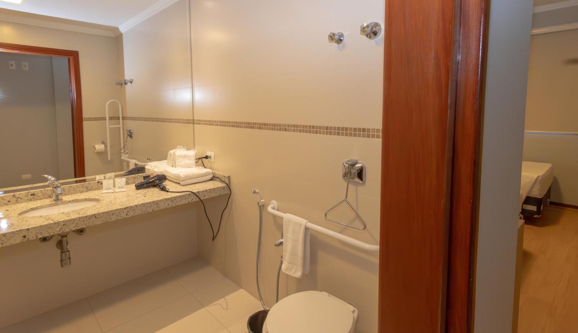 Lizon Curitiba Hotel Luaran gambar