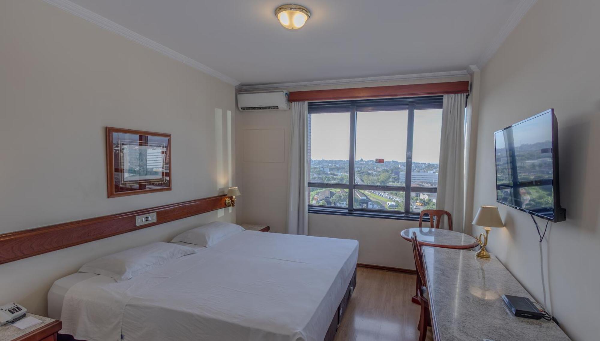 Lizon Curitiba Hotel Luaran gambar
